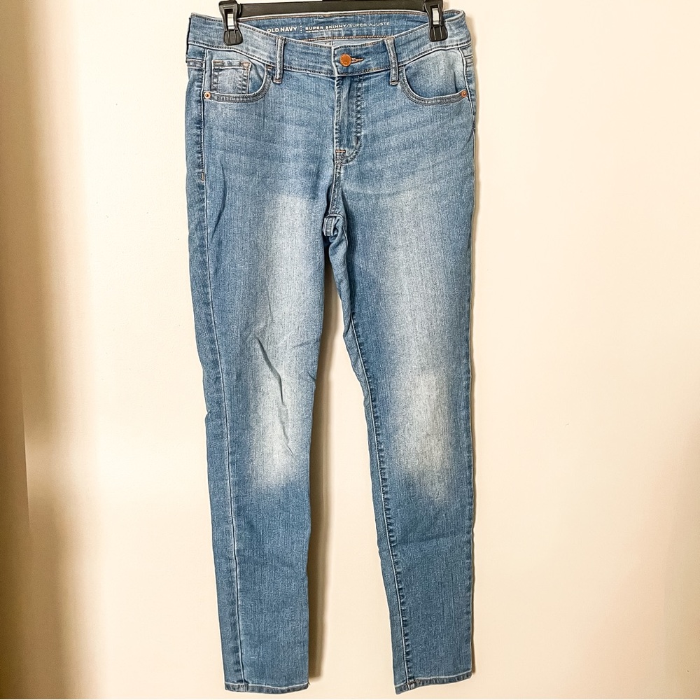 Old Navy Medium Wash Super Skinny Jeans
